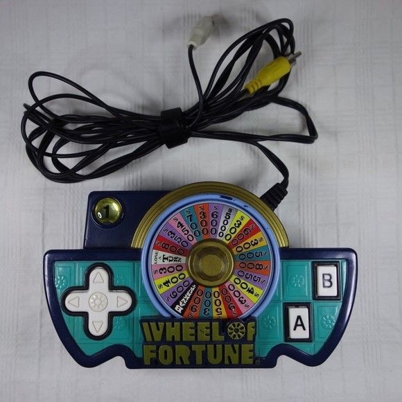 Star Wars & Wheel of Fortune Plug N' Play TV Games lot of 2 - WORKING - Picture 11 of 16